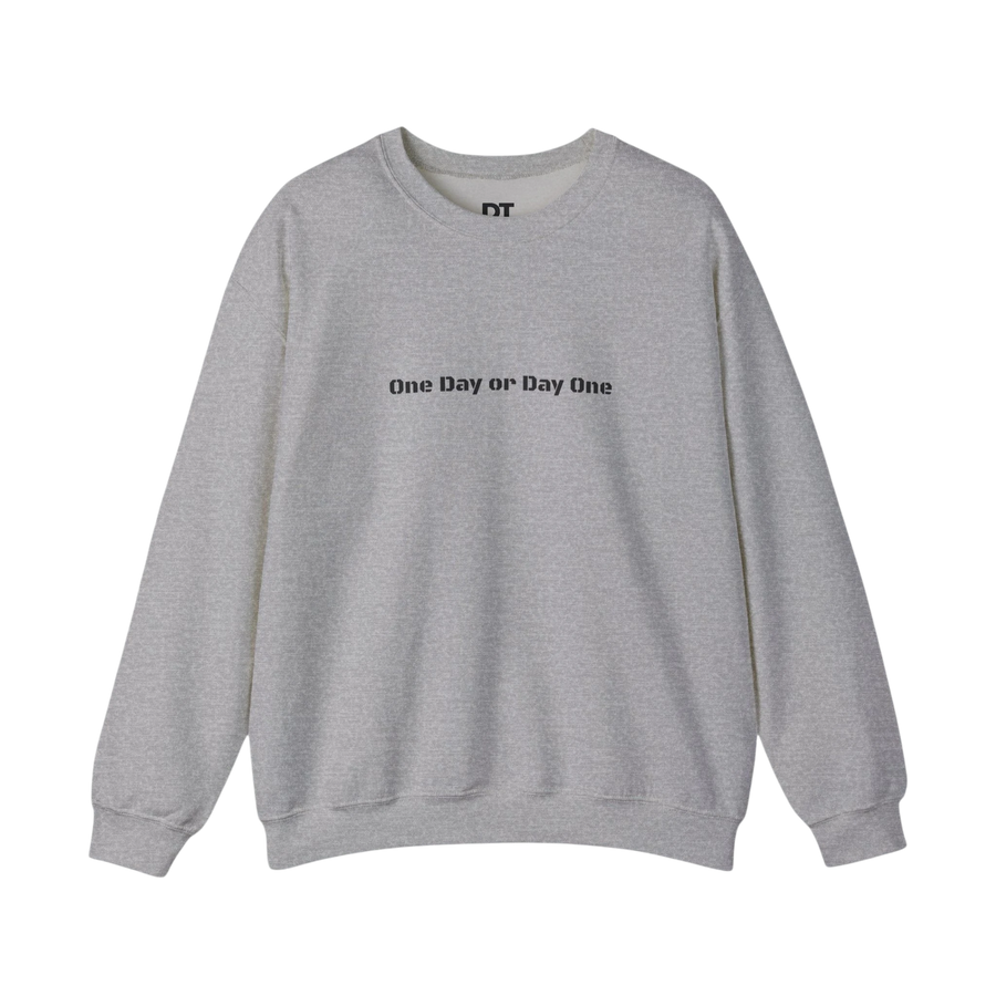 DailyThreadCo. light grey heathered crewneck sweatshirt with
